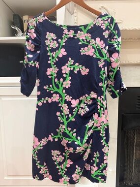 Coastal Grandmillennial Lilly Pulitzer Jeanie Silk Blend Navy Floral Dress L